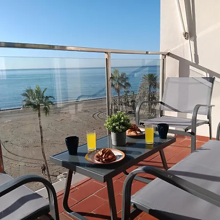 Alojamiento Iberia Playa Estepona Exterior photo